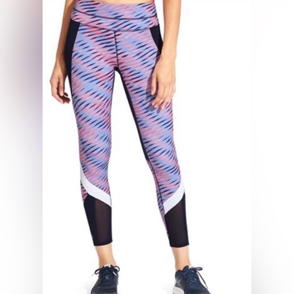 ATHLETA ELECTRA SONAR COMPRESSION LEGGINGS ACCEPTING OFFER